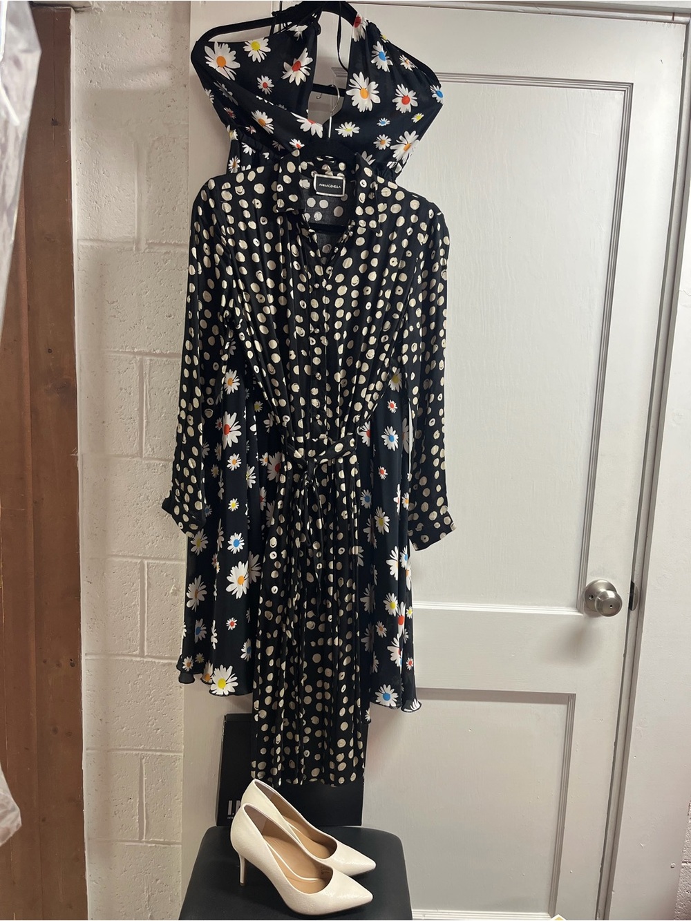 3 pc bundle. Italian Long Sleeve Shirt Dress/Denny Rose/White pumps